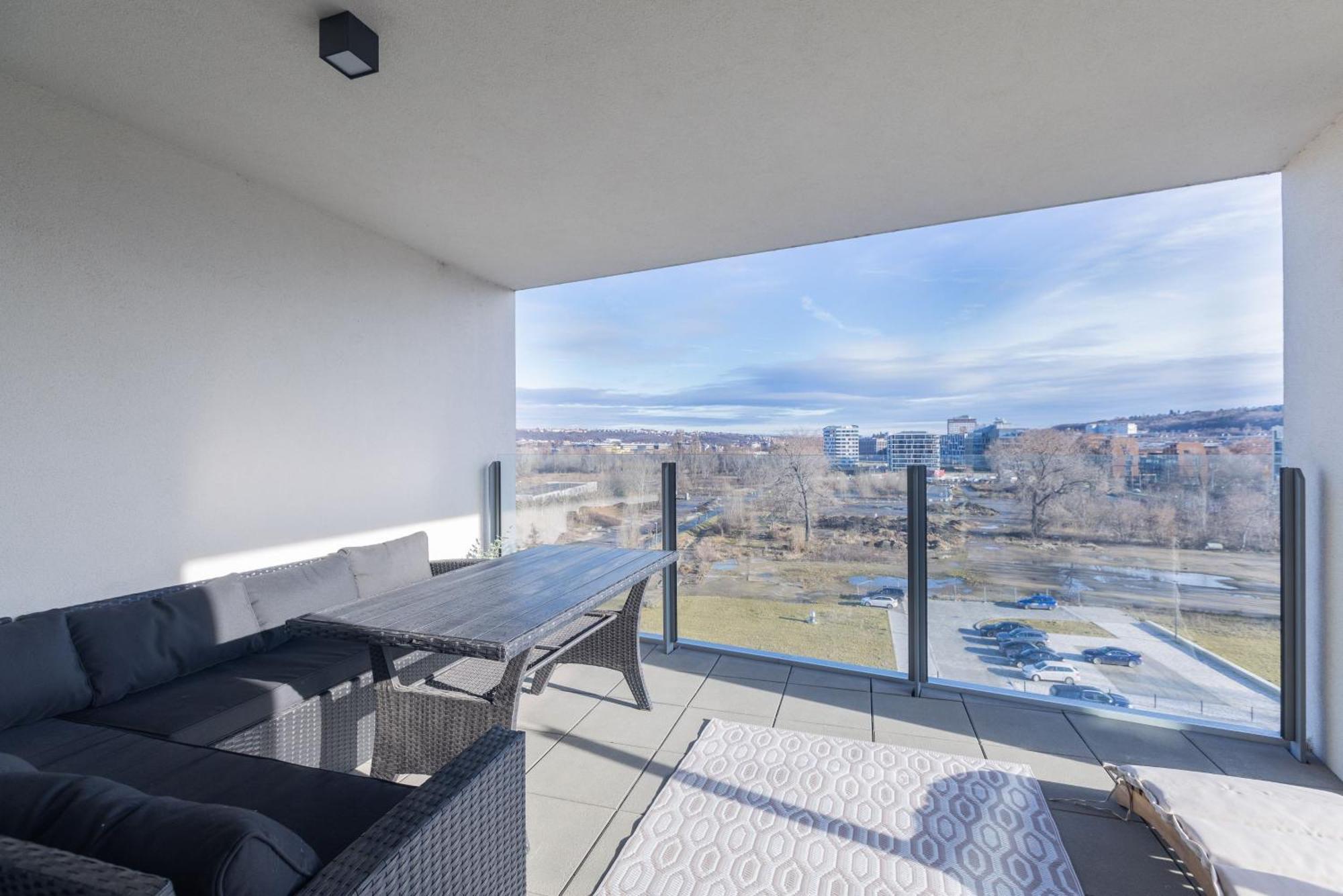 Apartment Cozy With Balcony *